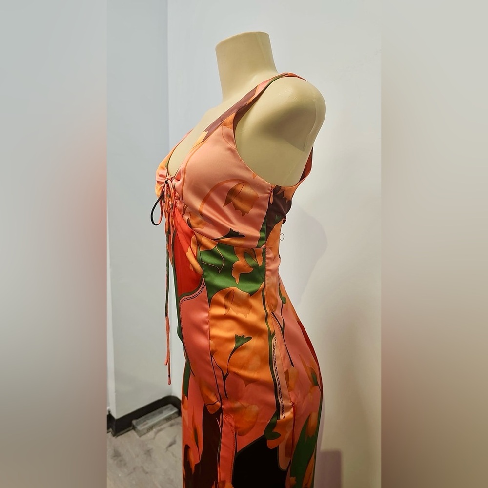 Hutch Mischa Midi Dress - Picture 6 of 6